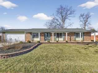 1011 Ferngate Ln, Saint Louis, MO