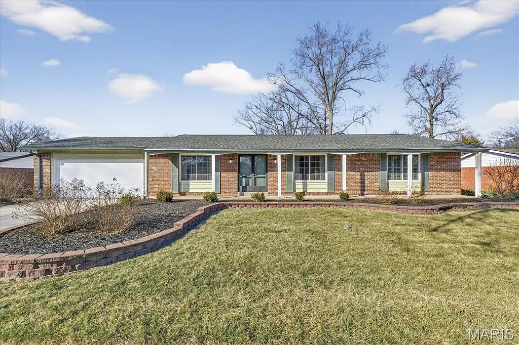 1011 Ferngate Ln photo 1