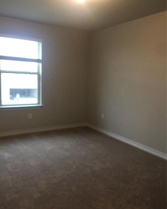 1st image of 7307 Albany Dr