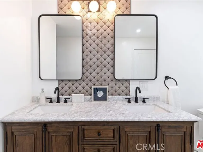 2199 Summitridge Dr — Photo 31