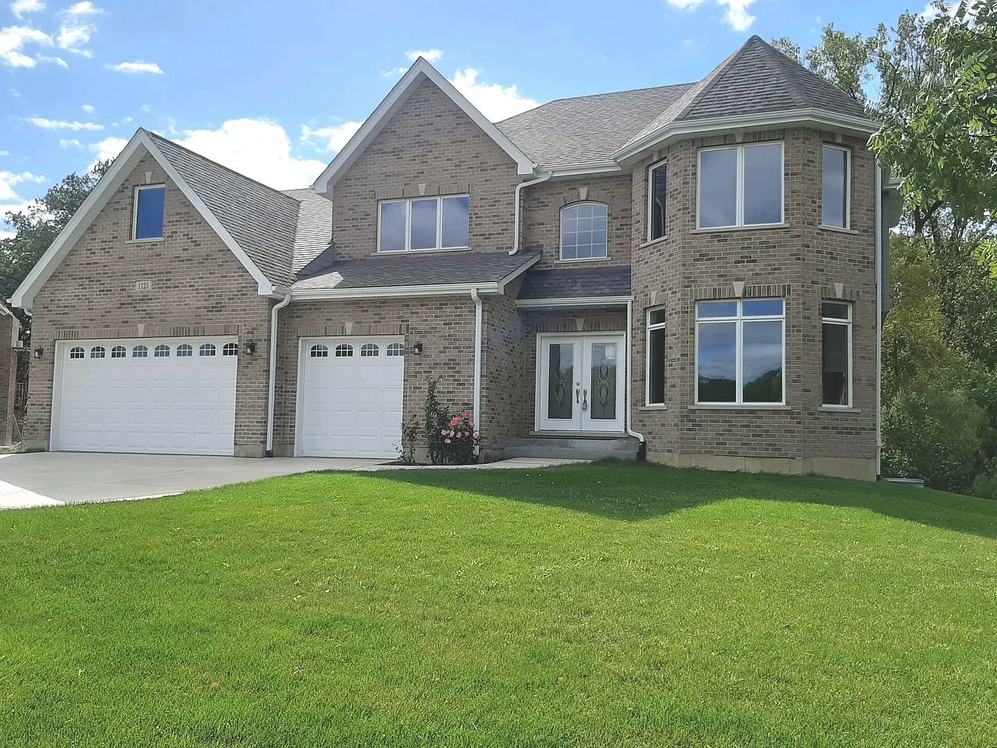 1123 Secret Forest Dr photo 1
