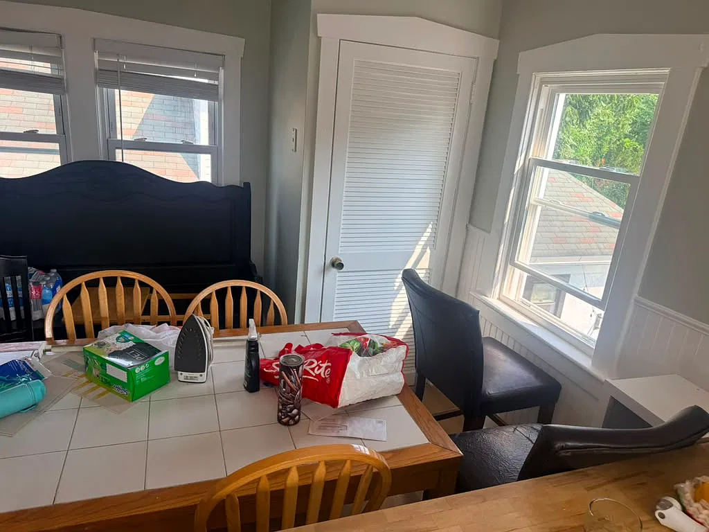2 bed, 650 sqft, $1,700 — Photo 3