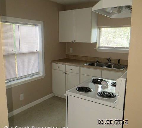 3rd image of 408 1/2 S L St