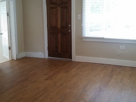 3rd image of 135 Osceola St
