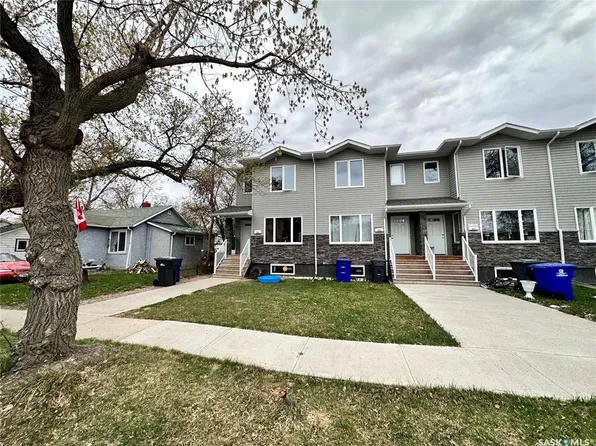527 Alexandra STREET, Weyburn, SK S4H 1R7