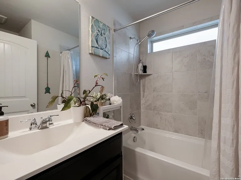 6824 Dashmoor Crk — Photo 25