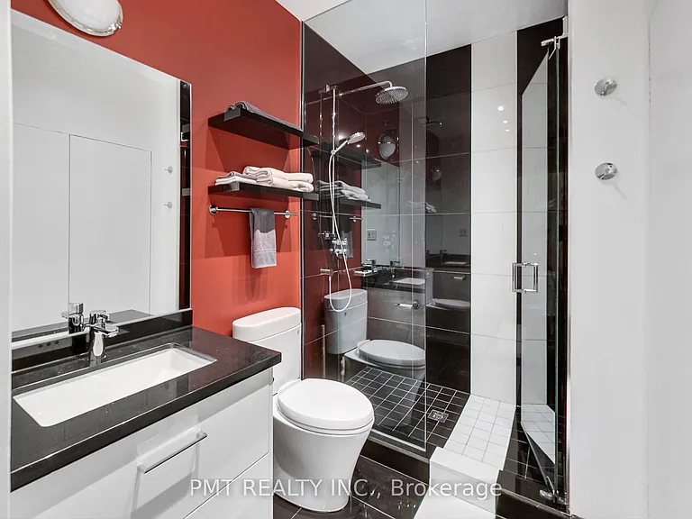 676 Richmond St W #210 — Photo 35