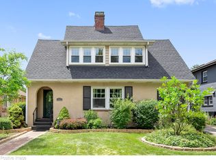 804 N Catherine Ave, La Grange Park, IL 60526