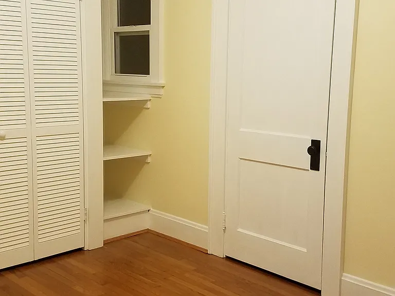 402 Taylor Ave #1 — Photo 12