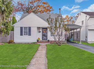 386 W Prospect Ave, Keyport, NJ 07735