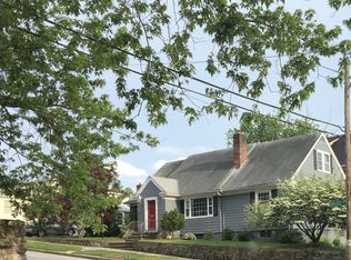 80 Fairoaks Ave, Providence, RI 02908