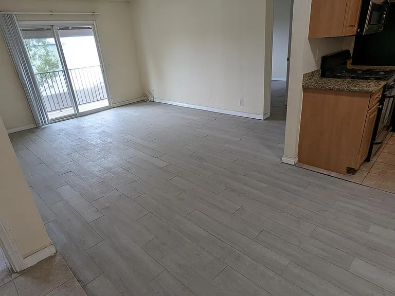240 W Lincoln Ave W #6 — Photo 10