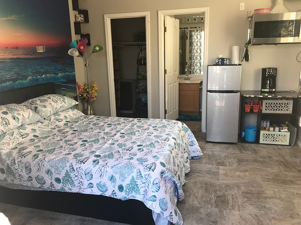 Casita bedroom