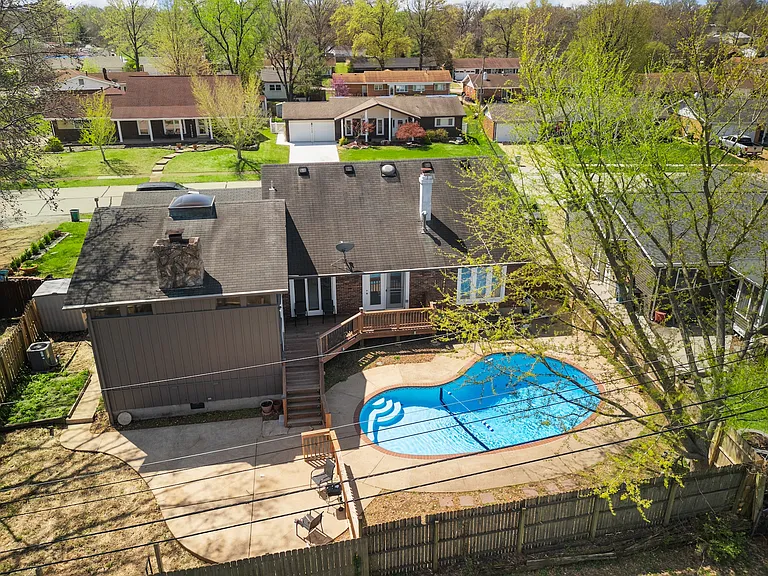 5342 Chatfield Dr — Photo 9