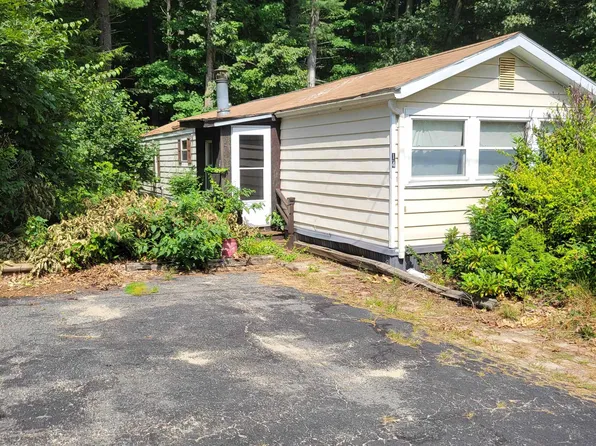 14 Susan Street, Danville, NH 03819