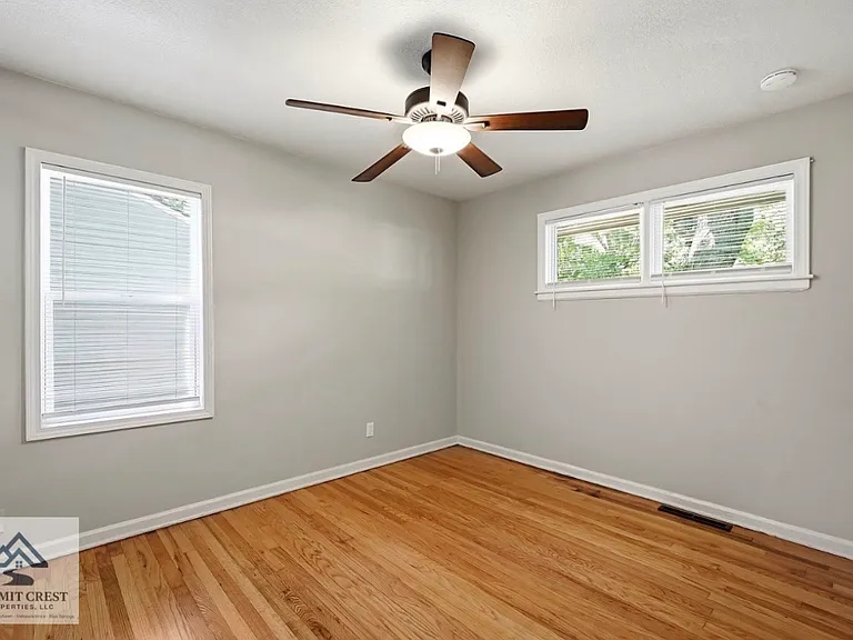 7317 Elm St — Photo 15