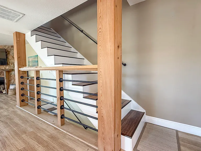255 Capri Cir N #8 — Photo 8