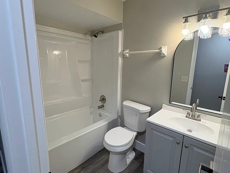 3616 W D Judge Dr — Photo 4