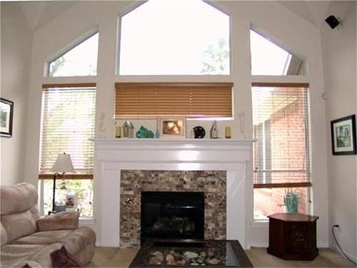 3rd image of 24011 Bonnamere Ln