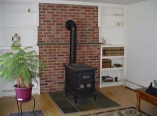 8 Olin Ave, Seekonk, MA 02771