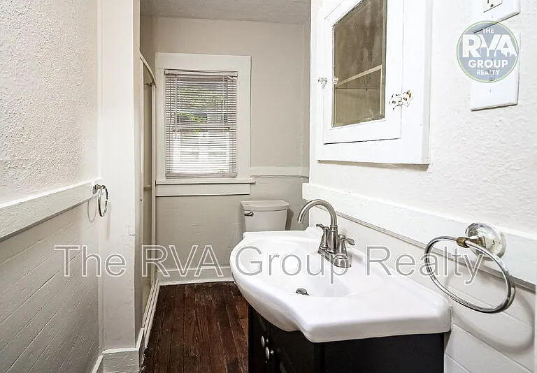 1215 W Cawson St — Photo 14