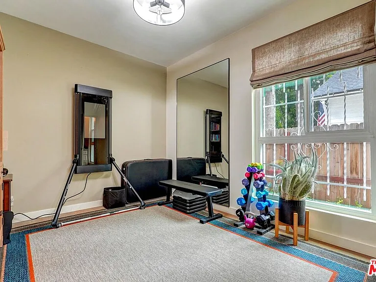 874 Hammond St #1 — Photo 11