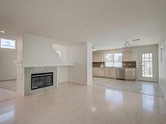3rd image of 7023 Wineberry Dr