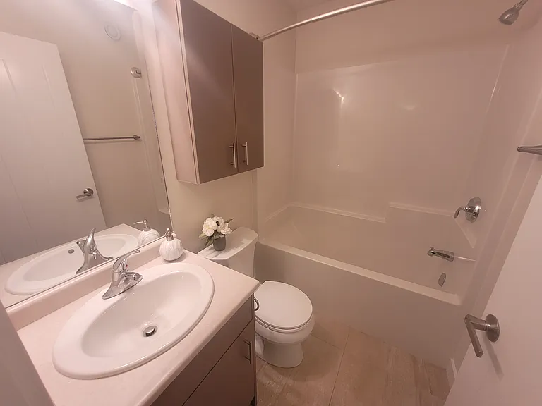 1616 B Alexandra Ave — Photo 14