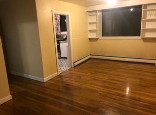 881 Main St APT B, Winchester, MA 01890
