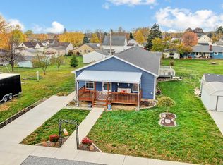 509 Van Buren St, Wapakoneta, OH 45895