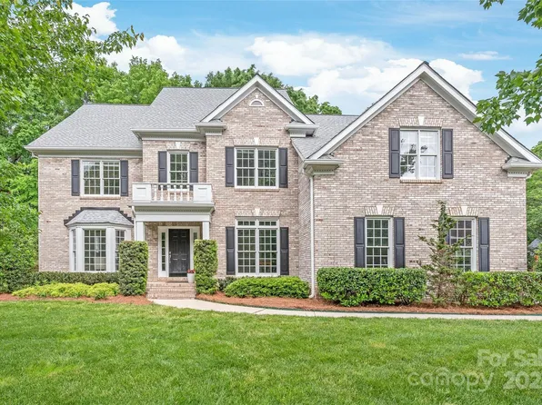9521 Belmont Ln, Waxhaw, NC 28173