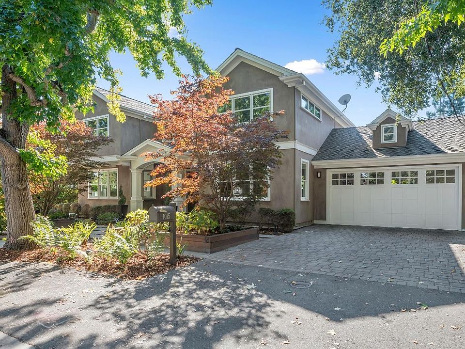1st image of 1015 Windsor Dr