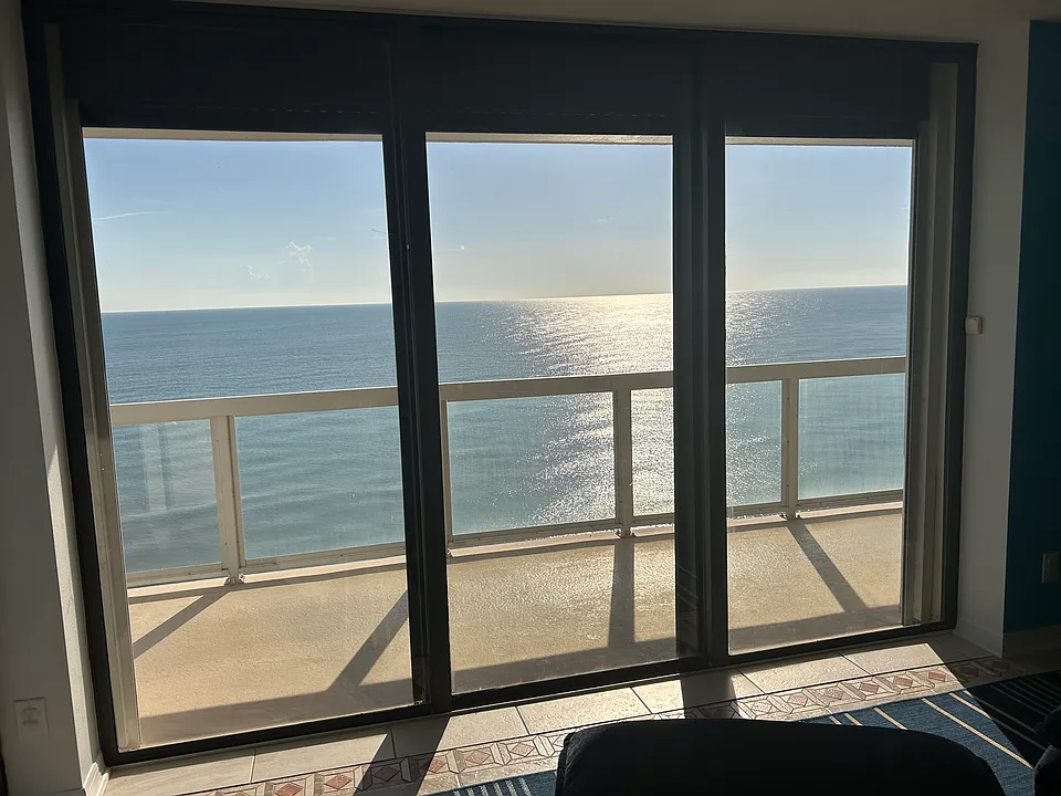 3000 N Atlantic Ave #8