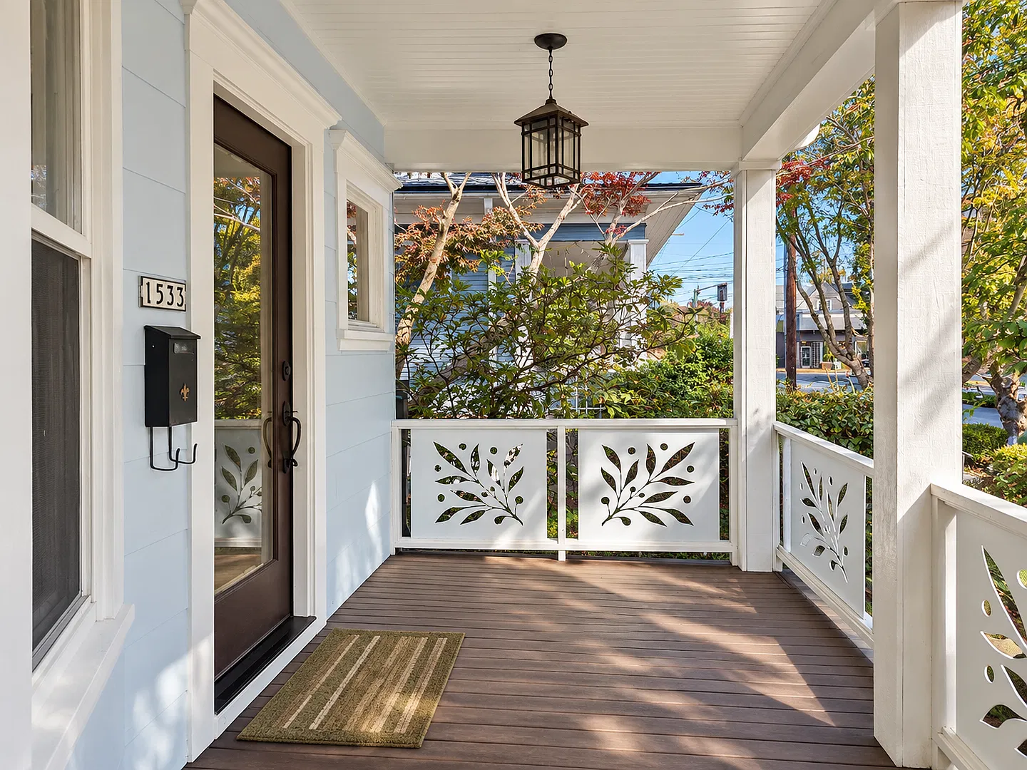 Restored Old Portland Style, Richmond Neighborhood Home in the Heart of Hawthorne, A Must See! — Photo 3