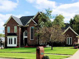 7118 Wood Briar Rd, Louisville, KY 40241