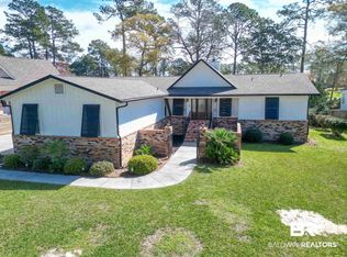 707 Wedgewood Dr, Gulf Shores, AL 36542