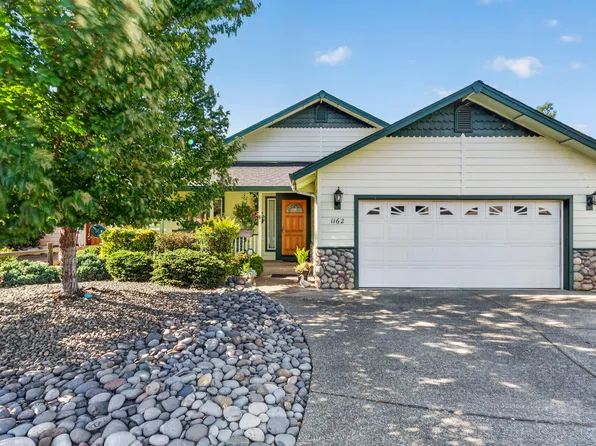 1162 Westerly Ct, Grants Pass, OR 97527