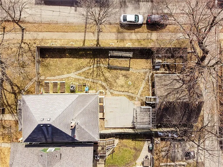 4244 Holmes St — Photo 8