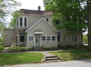 331 W 11th St APT 1 & APT 2, Rochester, IN 46975