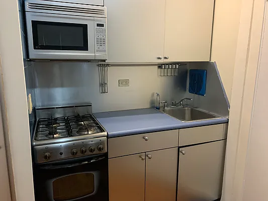 Rented by Prince Real Estate Associates LLC | media 11