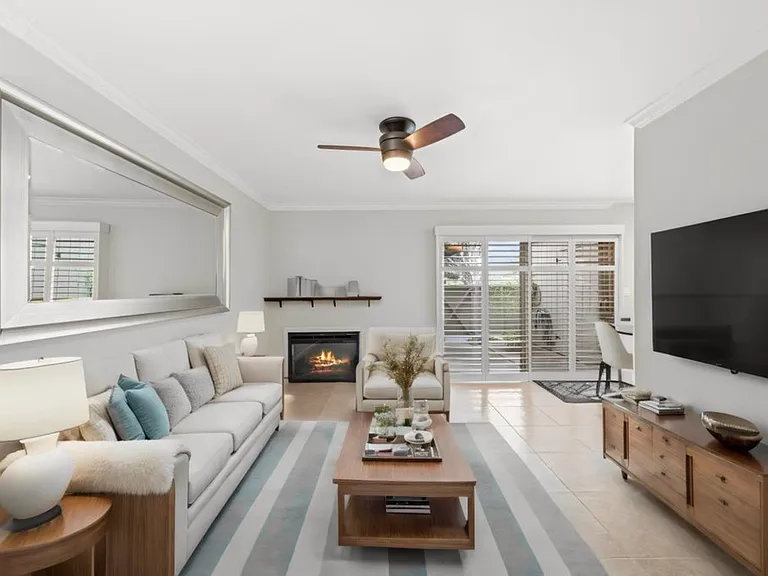 2nd living room