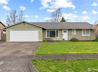 4426 Independence Ln, Longview, WA 98632
