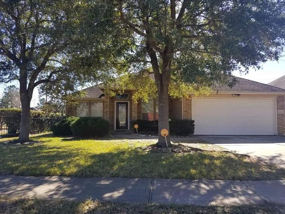 2nd image of 21207 River Knoll Ln