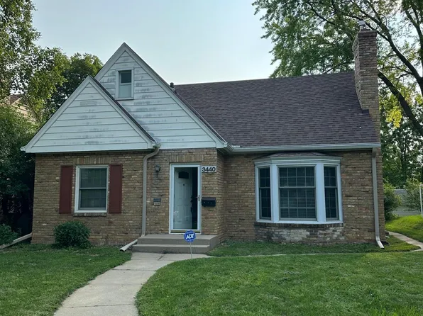 3440 Zenith Ave N, Robbinsdale, MN 55422