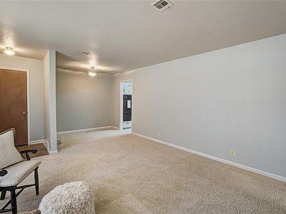 5th image of 2708 Knox Dr