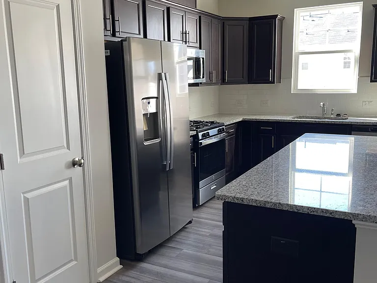 1008 Pate Farm Ln — Photo 4