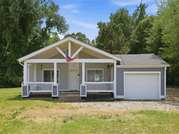 1316 Sapona Rd, Fayetteville, NC 28312