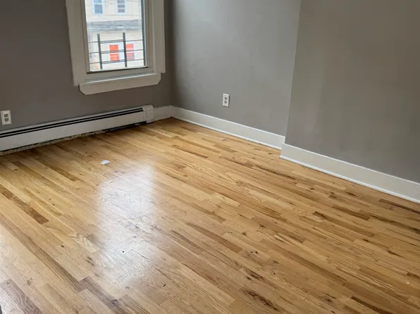 69 Jewett Avenue image 9 of 12