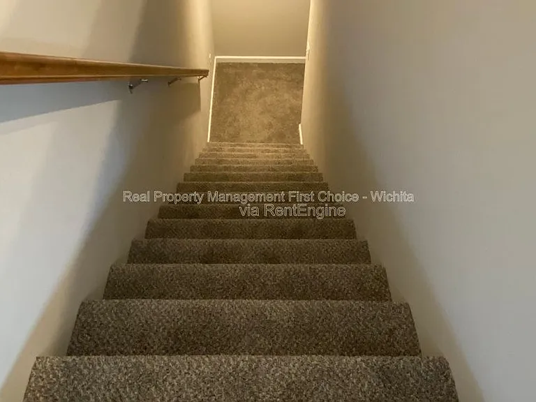 10607 E Kinkaid Ave — Photo 32