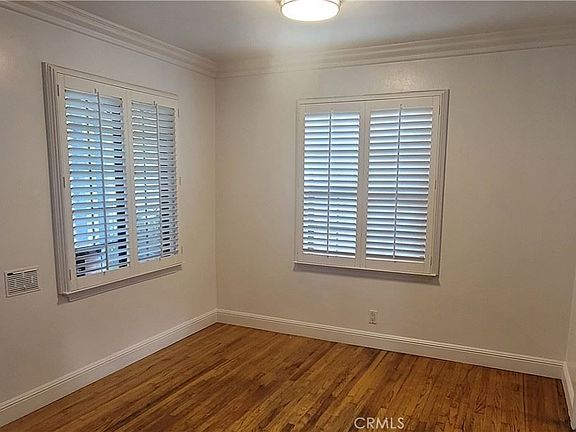 2nd image of 9715 Paramount Blvd